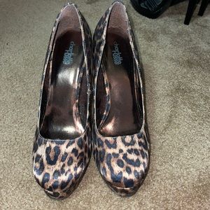 Leopard “feels like fur” material high heels Charlotte Russe like new. NYE
